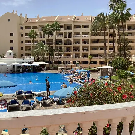 Estupendo Estudio En Castle Harbour