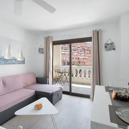 Estupendo Estudio En Castle Harbour