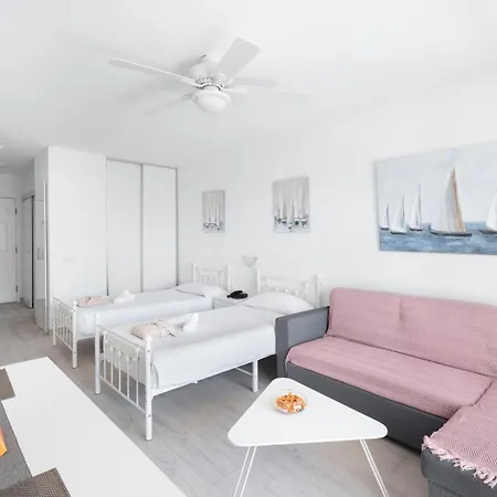 Estupendo Estudio En Castle Harbour *
