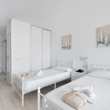 Estupendo Estudio En Castle Harbour Los Cristianos (Tenerife)