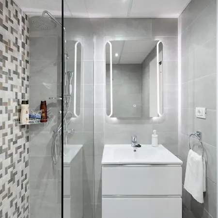 Estupendo Estudio En Castle Harbour
